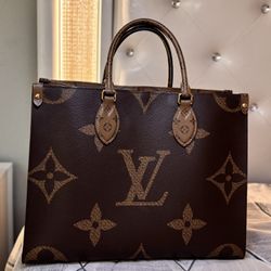 Louis Vuitton OnTheGo MM