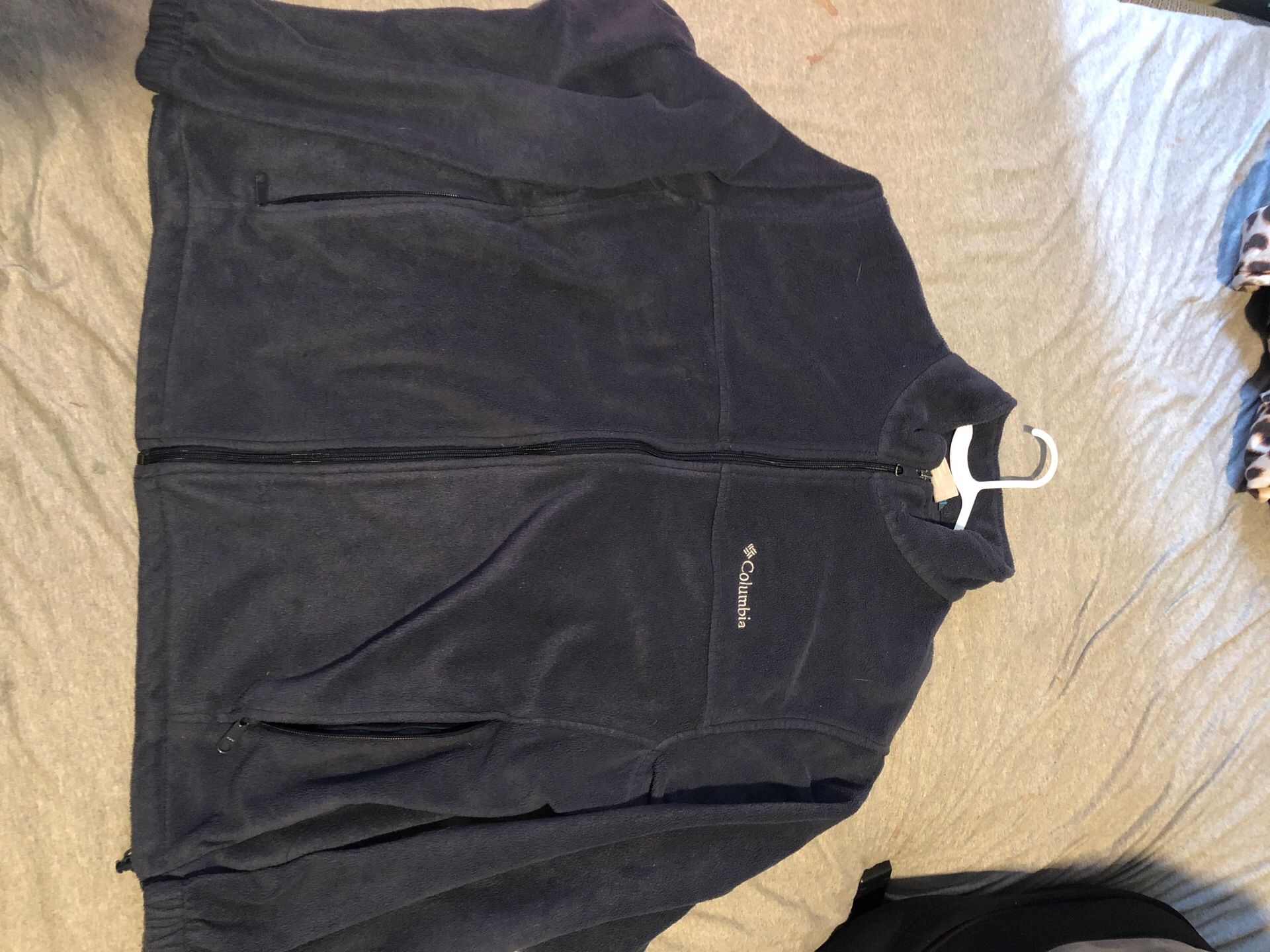 Columbia fleece zip up