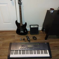 First Act Wireless Electric Guitar With Amp