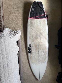 Short board surfboard