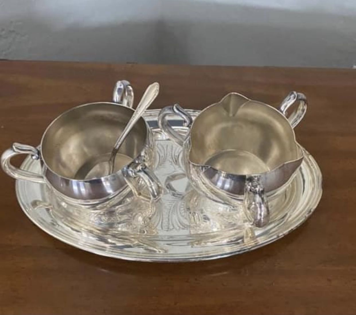 Silver Plated Oneida Cream & Sugar Set