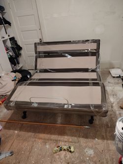 Rize Adjustable Bed.  Queen size