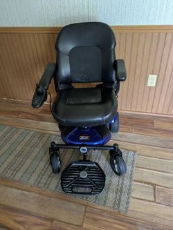 Merits EZ-GO Motorized Chair