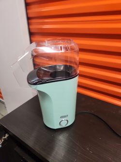 Popcorn maker