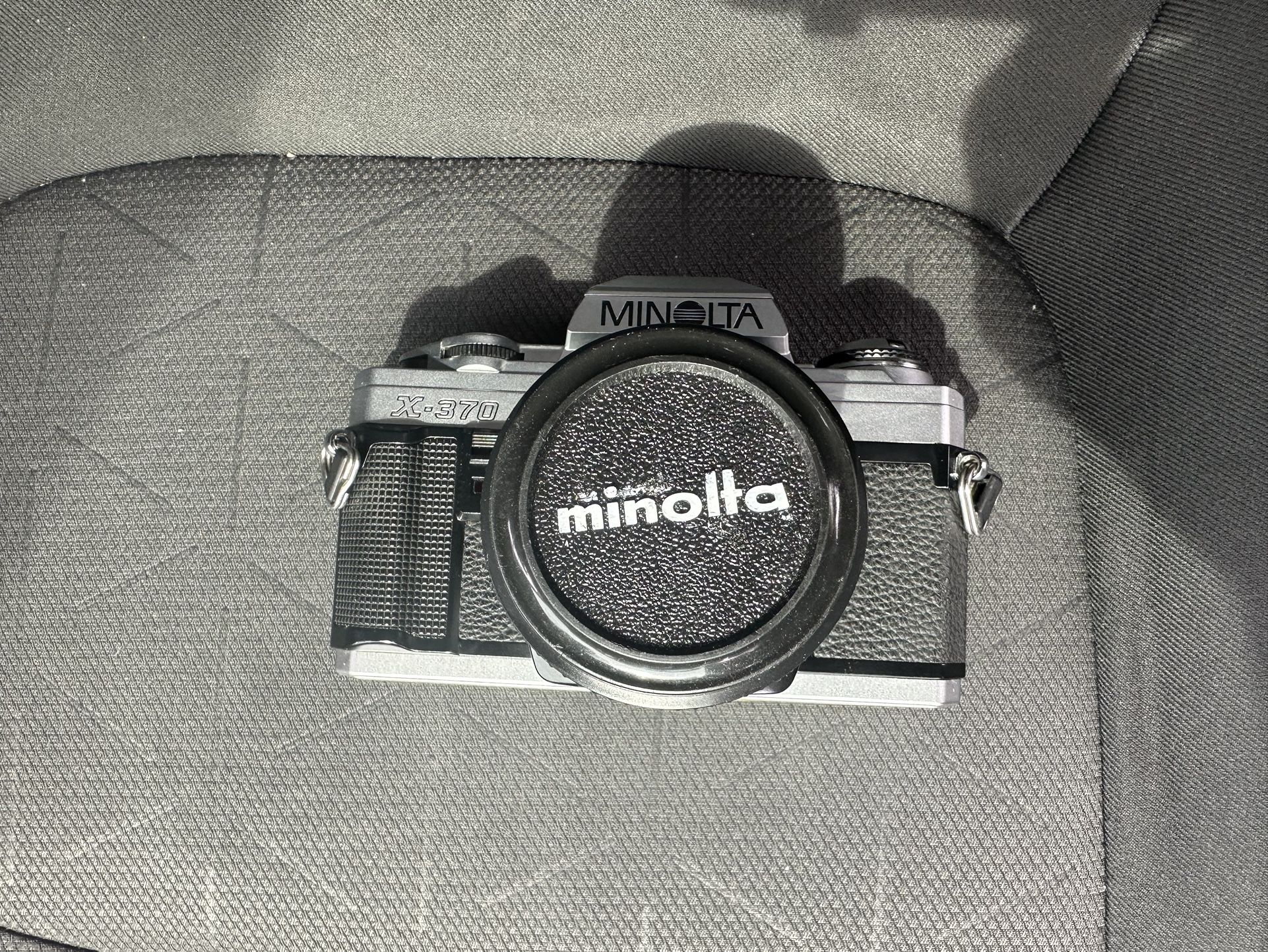 *Minolta X-370 SLR Film Camera with Flash*