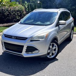 Ford Escape Titanium 