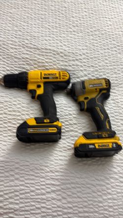 DEWALT 20V Drill and Impact Driver Combo