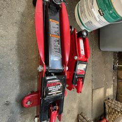 2 car jacks with out crank