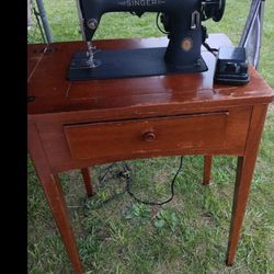 Sewing Machine 