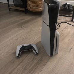 PlayStation 5 Disc Edition + Controller – Works Great!