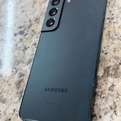 Samsung Galaxy S22 5G - 128GB - Green (UNLOCKED)