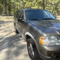 2002 Ford Explorer