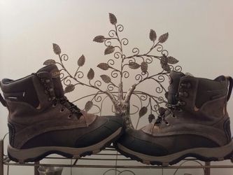LL bean gortex I have other shoes on my page