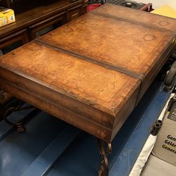 Coffee Table And Side Table 