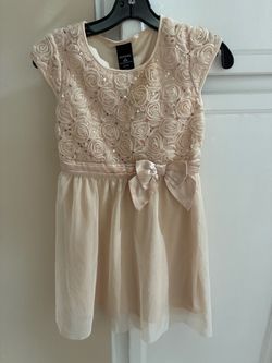 Girls dress
