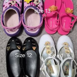 Girls Shoes  4 Pairs 