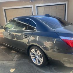 2010 BMW 528i