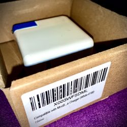 Mac Book Pro USB-C Power Adapter 
