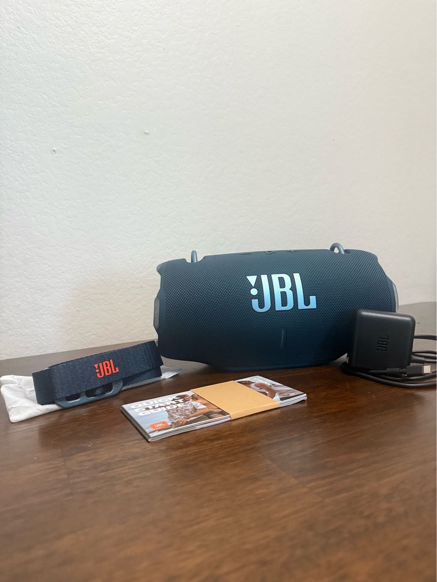 JBL Xtreme 4 Bluetooth Speaker – Excellent Condition w/ Charger & Strap