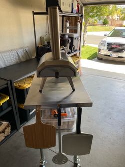 COMPLETE PIZZA SET UP