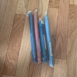 4 Taper candles 