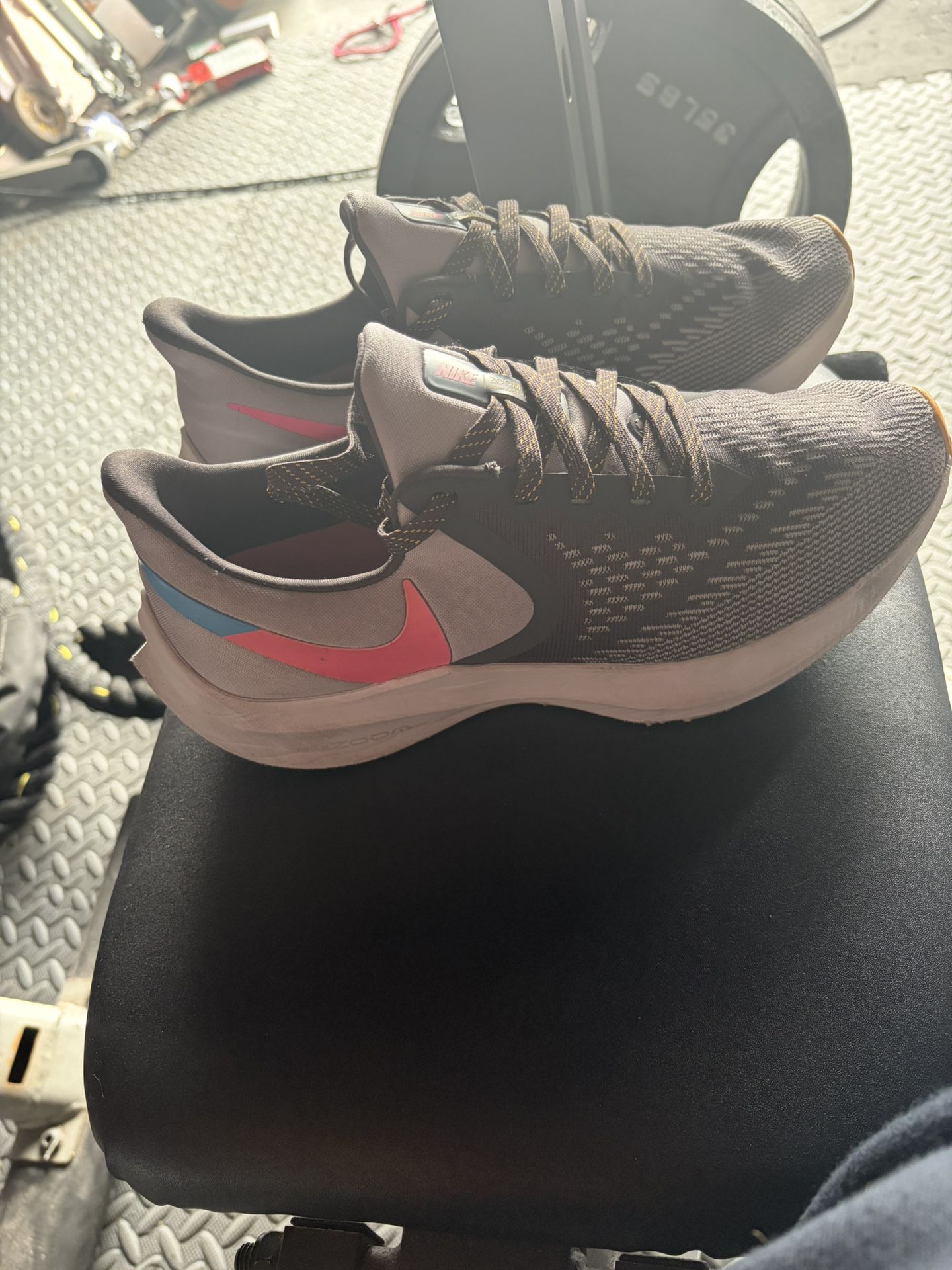Nike Zoom Women’s Running Shoe Size 9