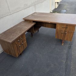 Wood Desk With Left Hand Return