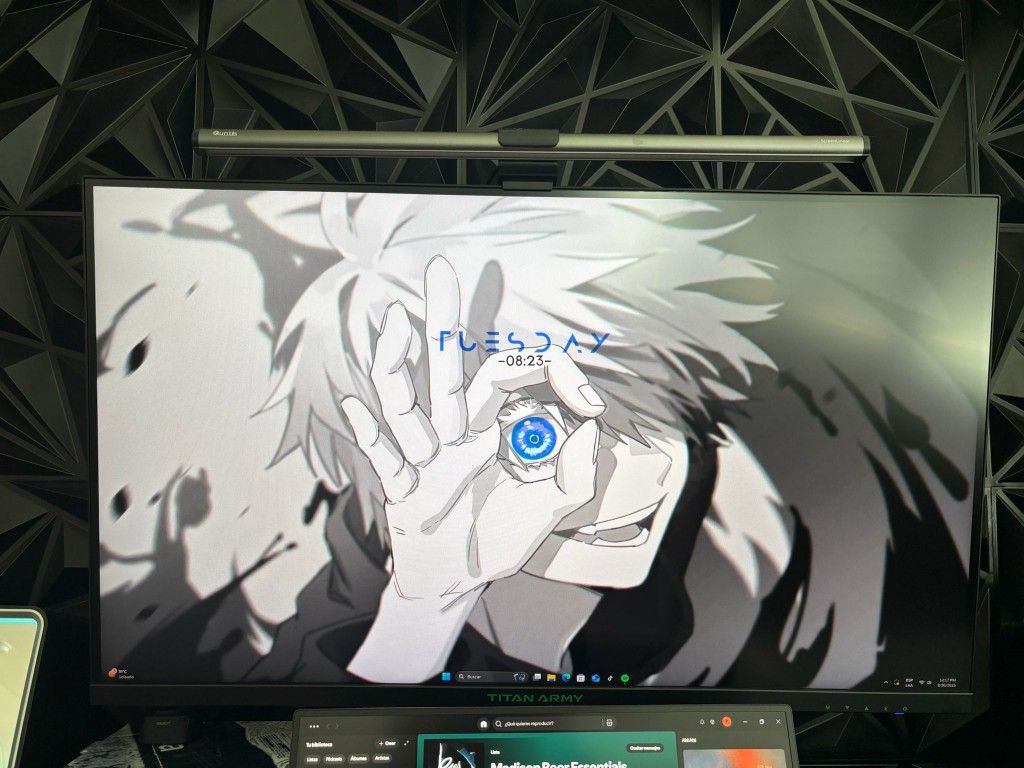 Titan Gaming Monitor