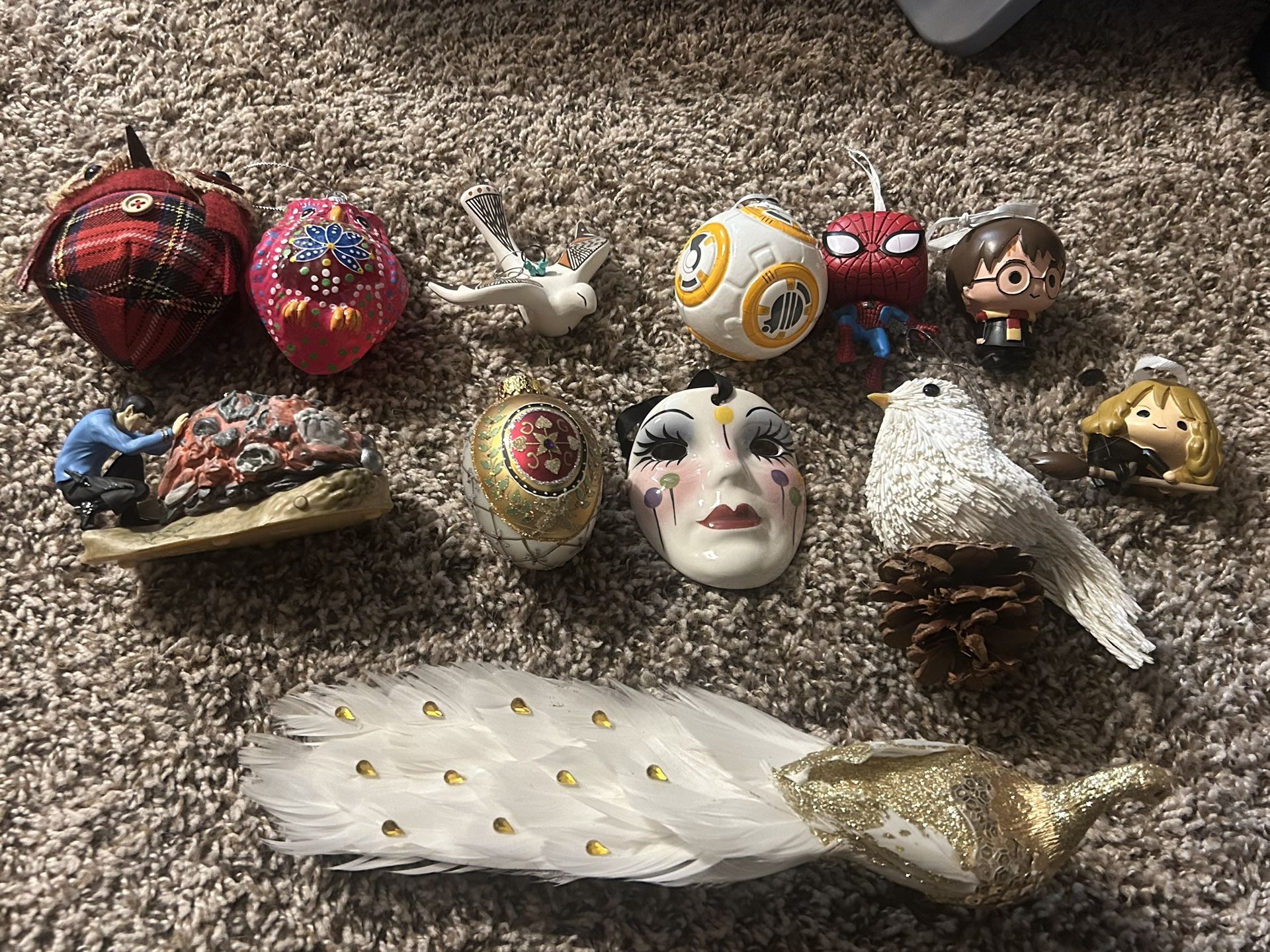 Lot Of Unique And Beautiful Ornaments