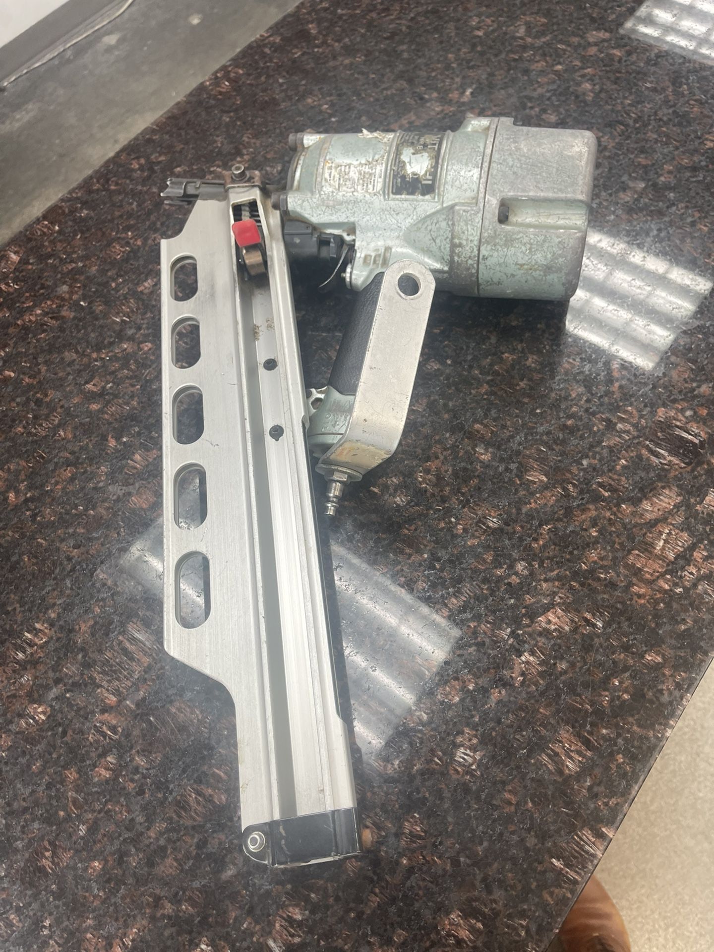 Hitachi Framing Nailer