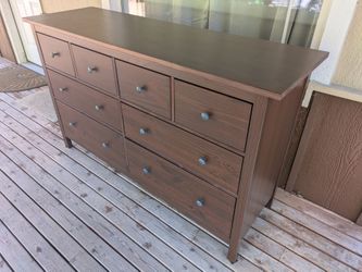Dark Brown 8-Drawer Wood Dresser