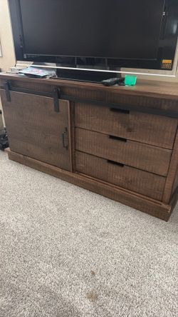 Tv stand