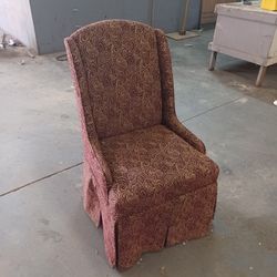 Original Turkish Skirted Chair