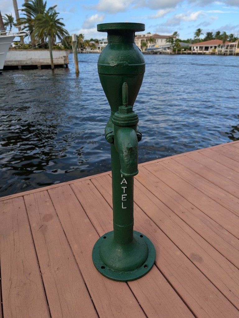 Vintage Cast Iron Patel Well Water Pump