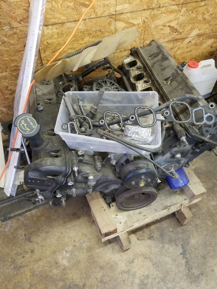 Ford 4.6l Explorer Engine Aluminum Block