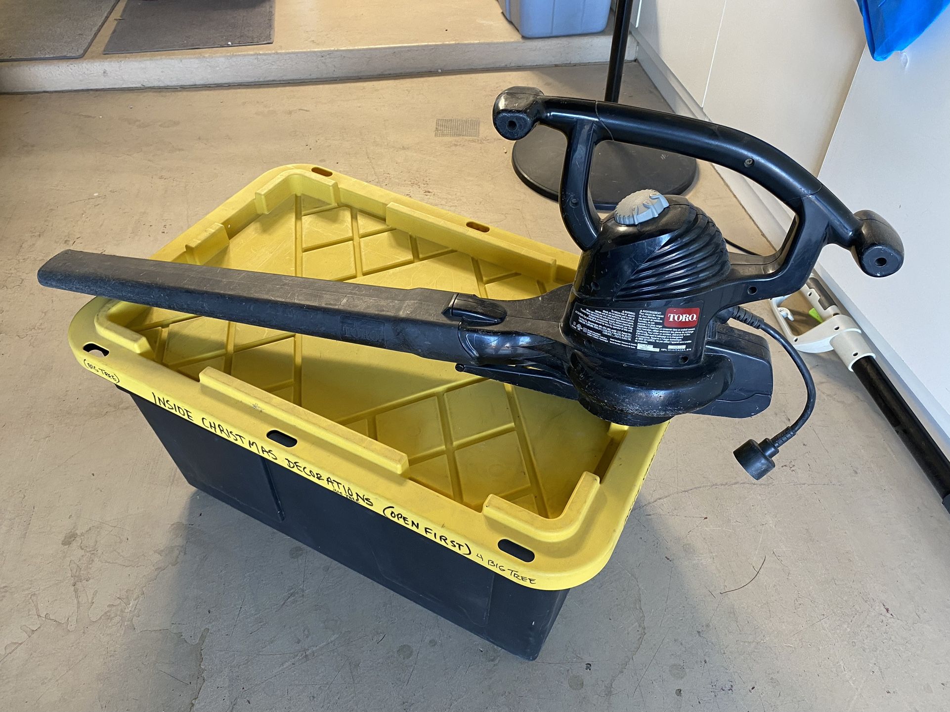 Electric Leaf Blower/vaccum