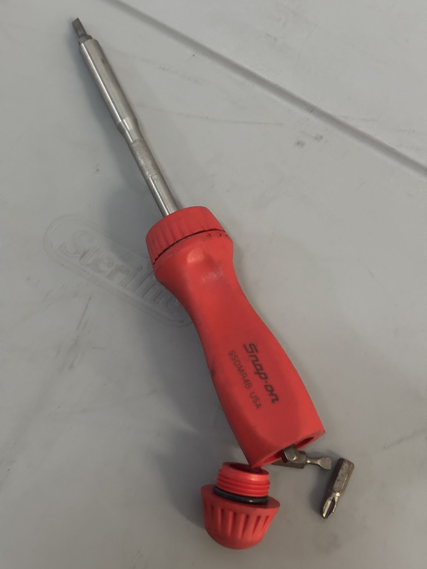 Snap-on Tools RED Ratcheting Screwdriver SSDMR4BR *RED HARD HANDLE*