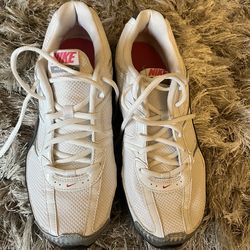 Nike Reax Run 5 Tennis Shoes