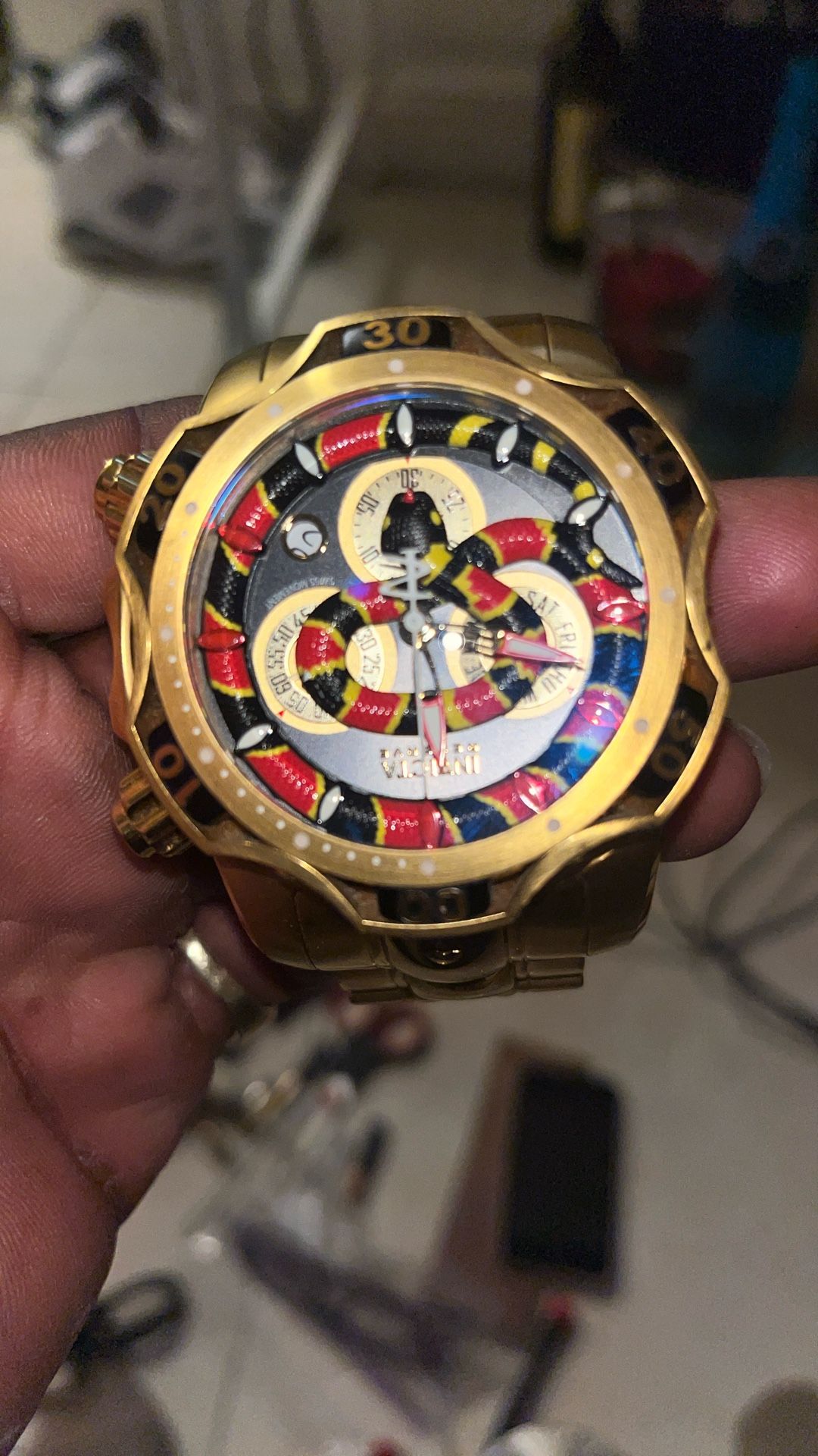 Watch Invicta Reserve