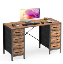 Computer desk with drawer