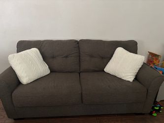 Sofa/couch