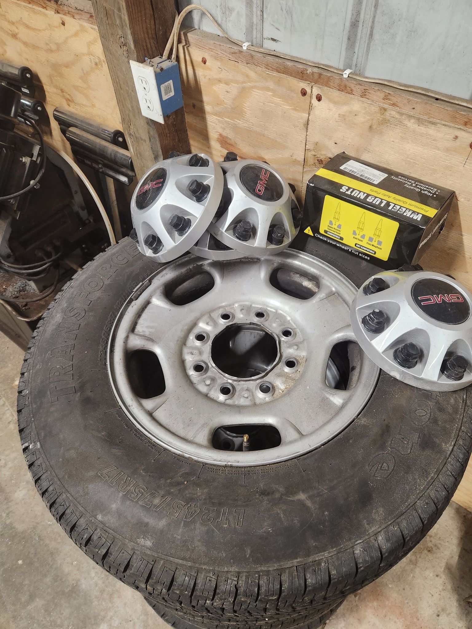 Transforce HT 245x75xr17 Tires
