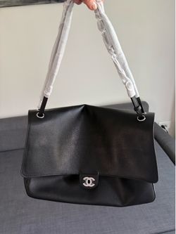 СНANEL Maxi Flap Bag 26