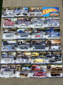 New Hot Wheels Premium Team Transport Diecast Cars Sets (VALENCIA) $15 + $20 Each One