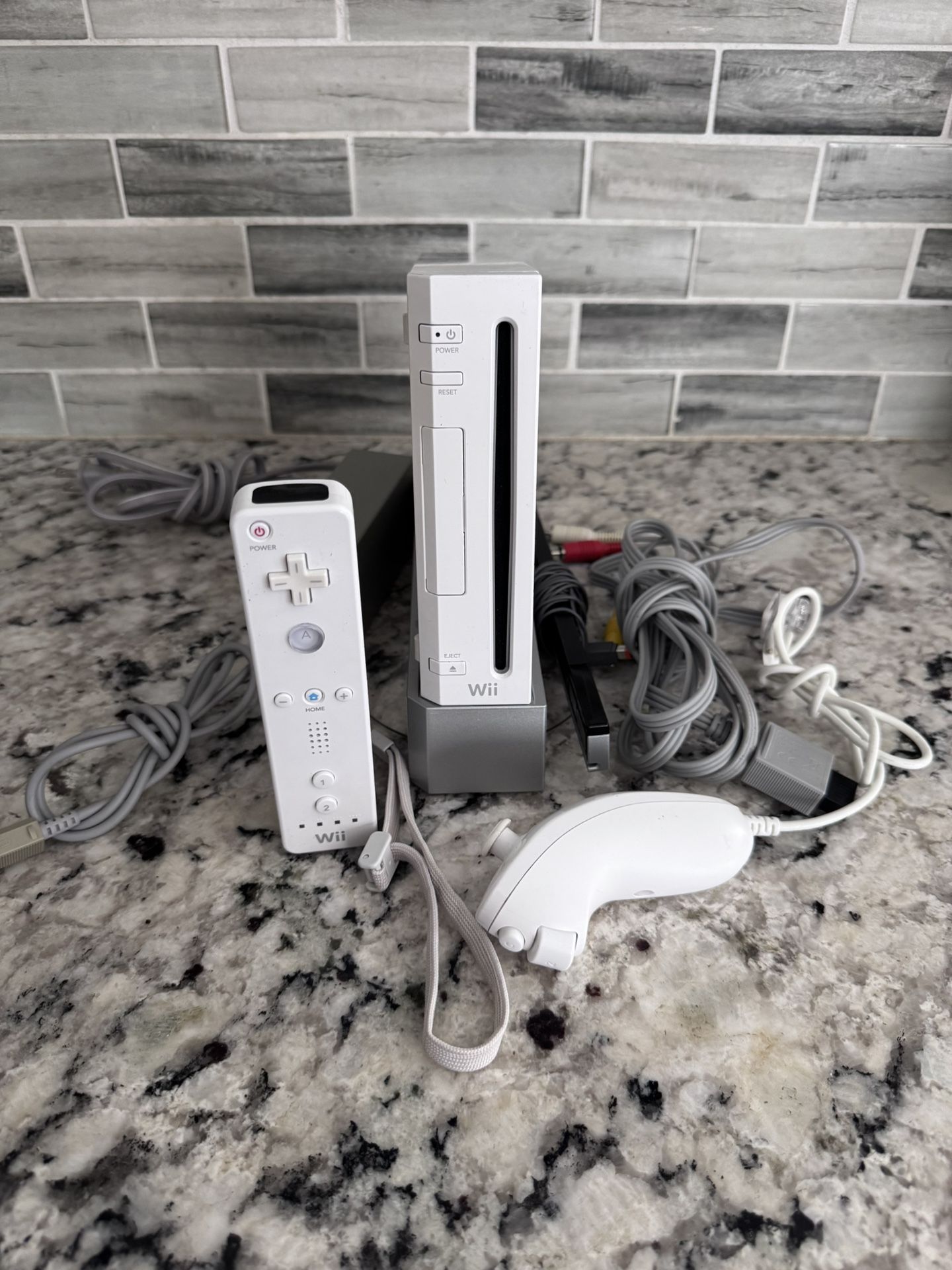 Nintendo Wii Bundle