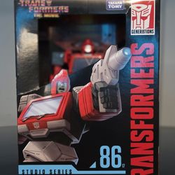 Transformers Studio Series 86 Ironhide Voyager Class Figure