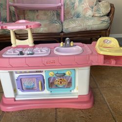 Play Kitchen 