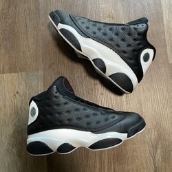 Jordan Retro 13s  Size: 9