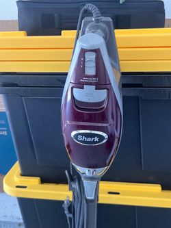 Shark corded vaccume cleaner