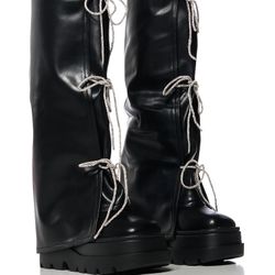 Cape Robin Caster Boots